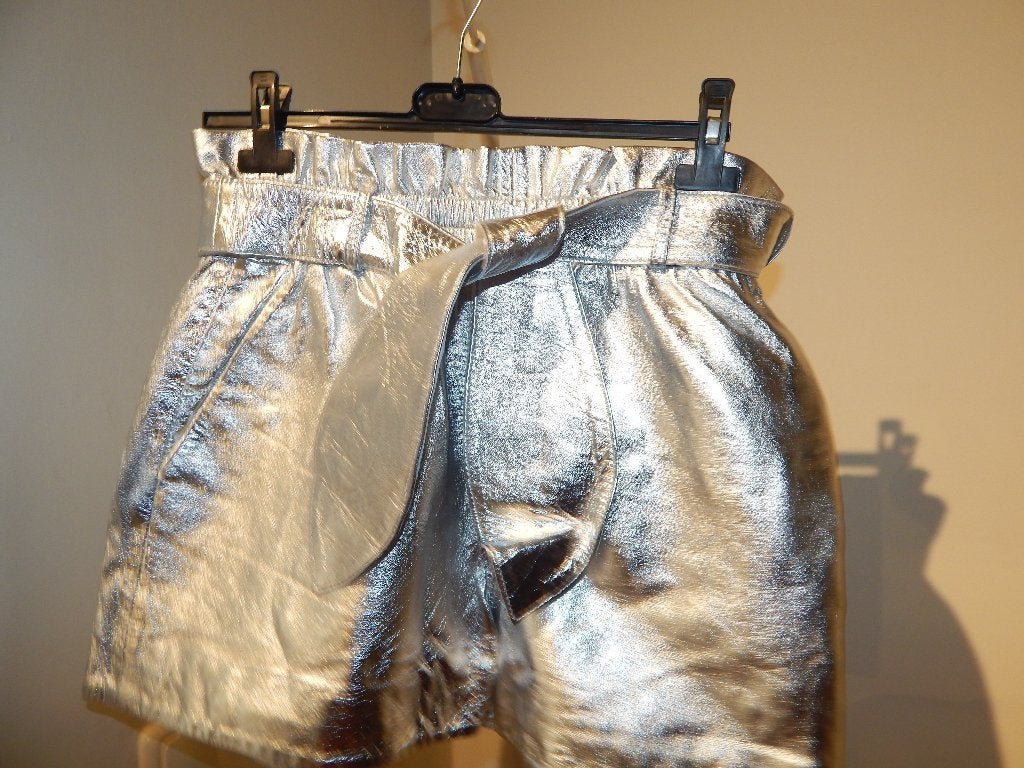 Ibana leren short zilver van leer en ceintuur wijde pijp M, Maat 38/40 (M), Overige kleuren, Kort, Ophalen of Verzenden
