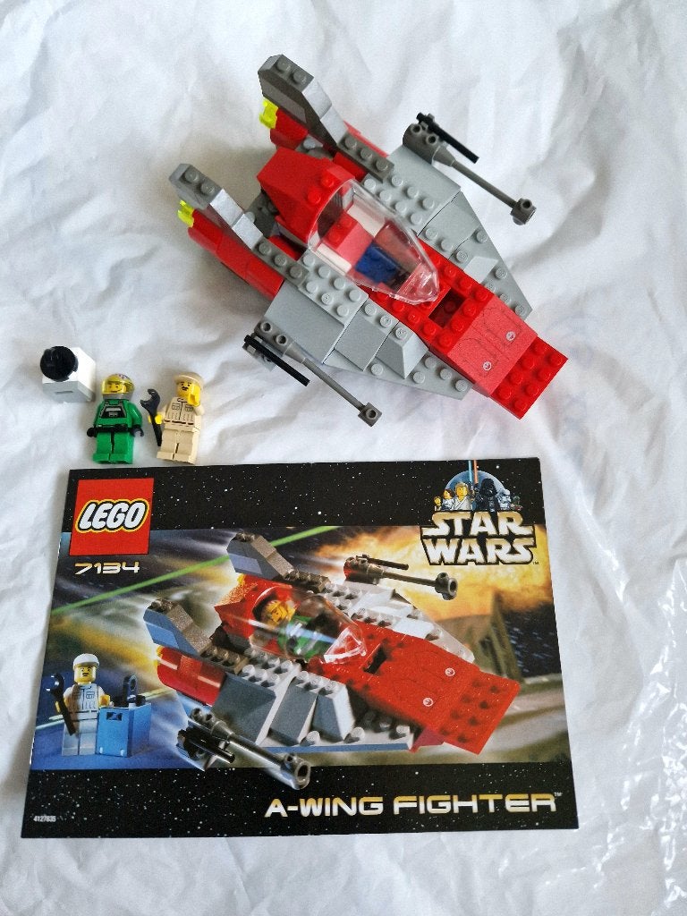 Lego Star Wars vintage A-wing fighter 7134 uit 2000!, Ophalen of Verzenden, Zo goed als nieuw, Actiefiguurtje