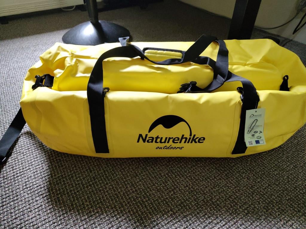Waterdichte duffeltas / reistas naturehike 90 liter, 30 cm of meer, Geel, Ophalen of Verzenden, 60 tot 80 cm