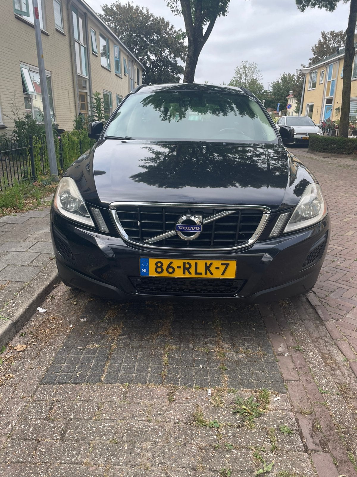 Volvo XC60 2.0 T Powershift 2011 Zwart benzine automaat, Auto's, 1800 kg, 4 cilinders, Zwart, Origineel Nederlands