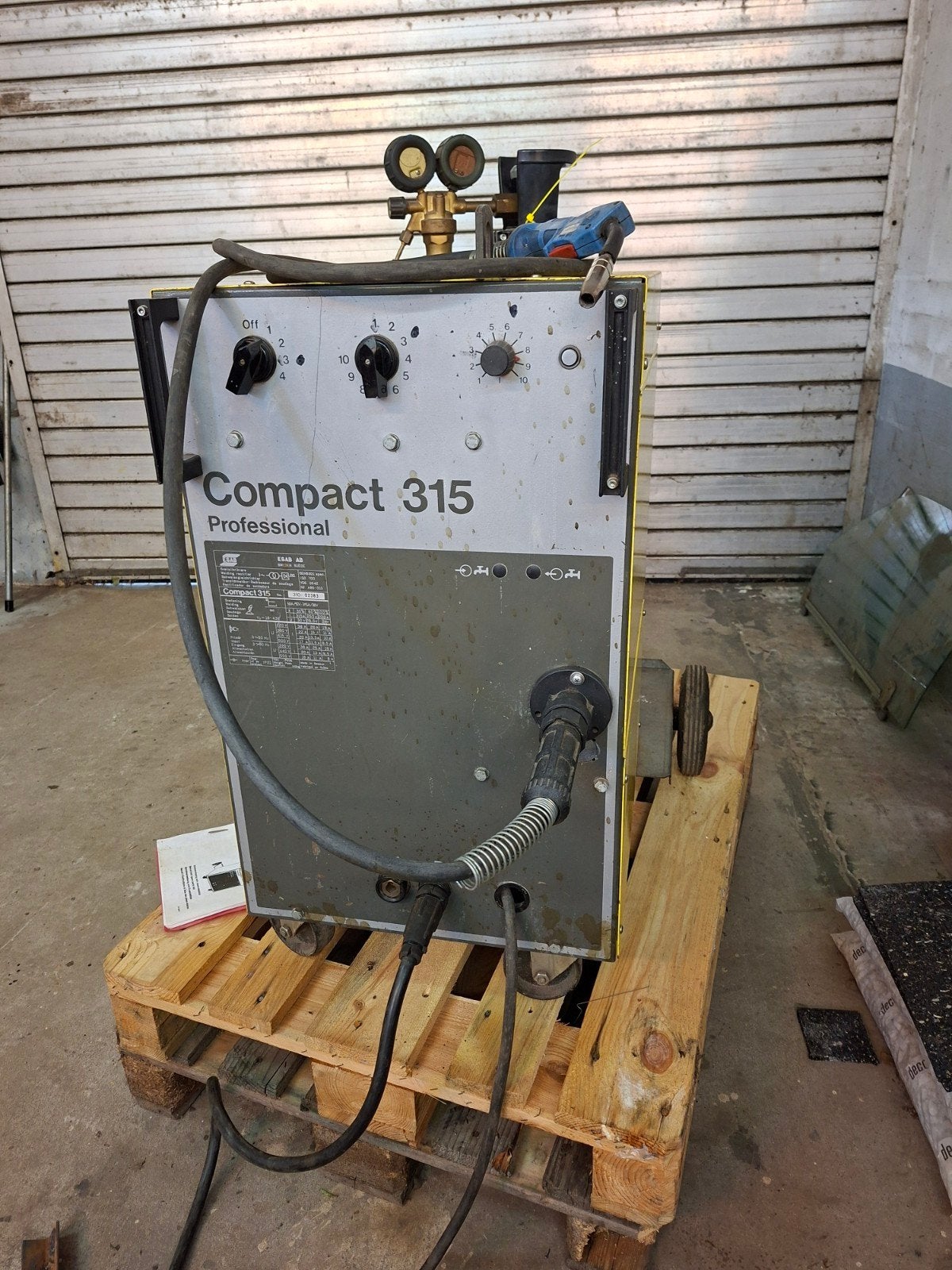 ESAB Compact 315 Professional lasapparaat met gasfles, Ophalen, Gebruikt, 250 ampère of meer, Co2