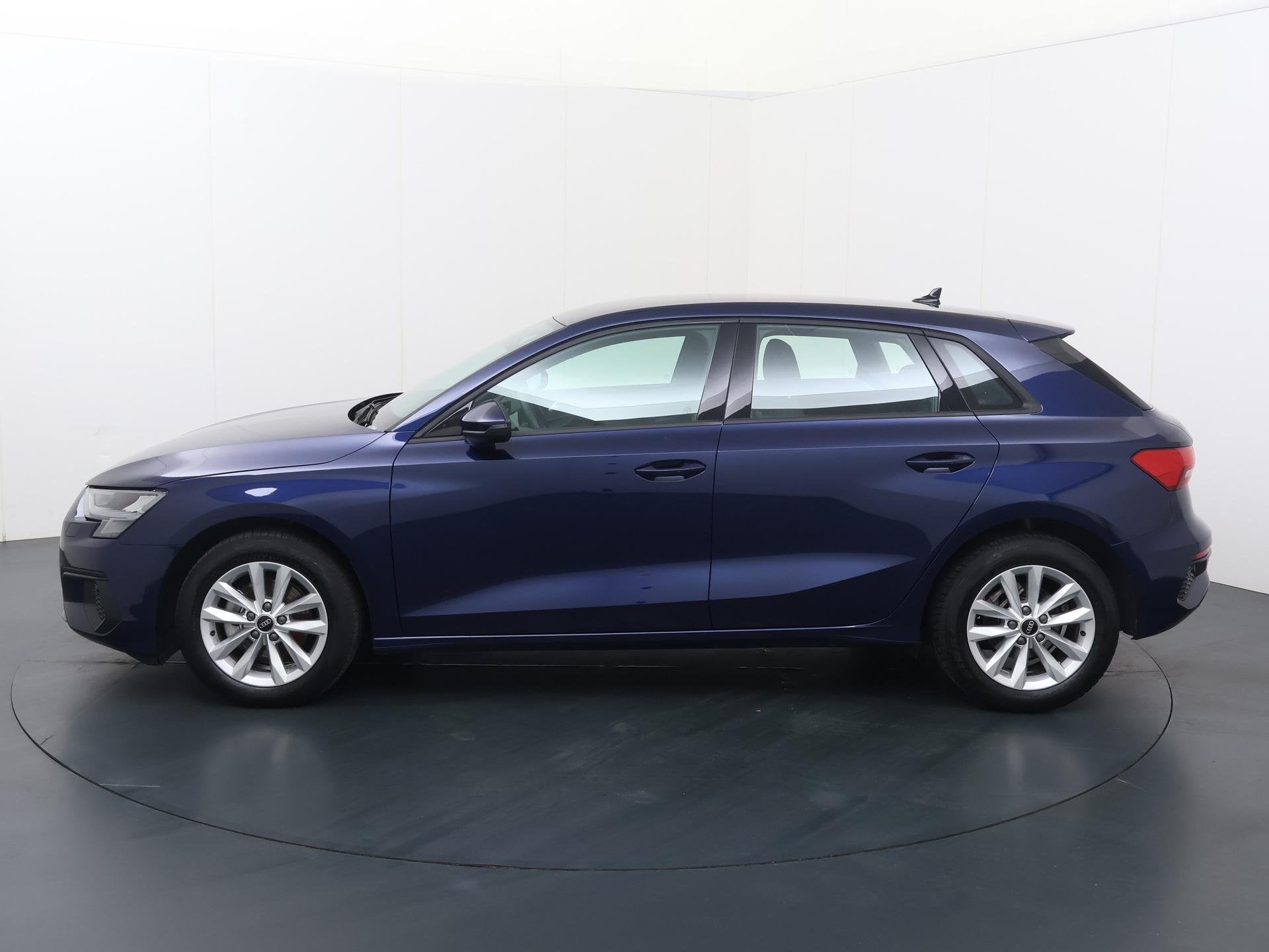 Audi A3 Sportback 30 TFSI Pro Line | 110 PK | Automaat | Cru, 12 maanden, Stof, Gebruikt, Automatische klimaatregeling