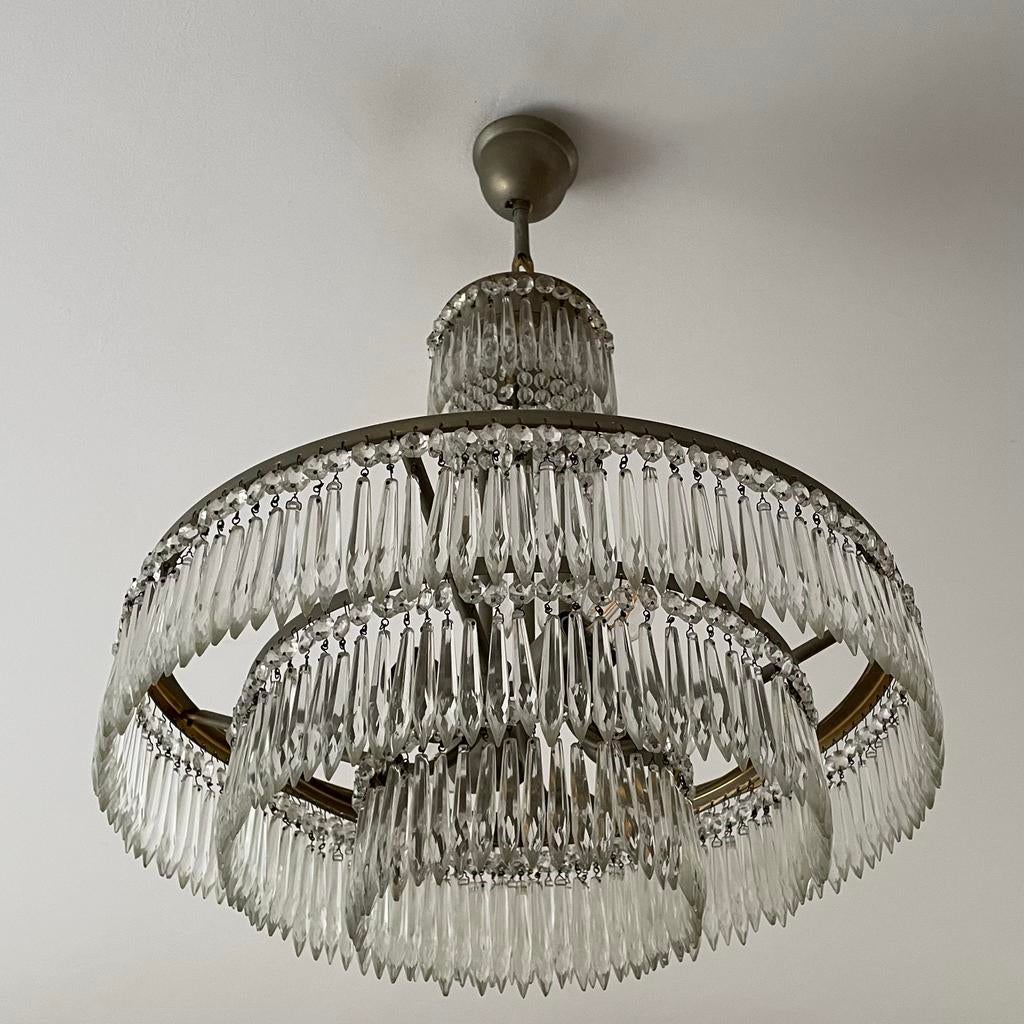 Mid Century kroonluchter met kristal en messing, Ophalen, Gebruikt, Metaal, Mid Century