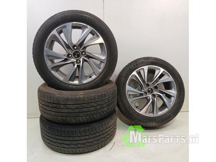 Velgen set + banden van een Citroen DS4, Auto-onderdelen, Banden en Velgen, Gebruikt, -, -, Ophalen of Verzenden