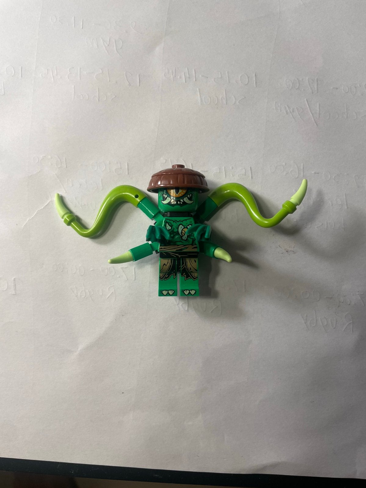 Lego ninjago monster, Ophalen of Verzenden, Zo goed als nieuw, Transport