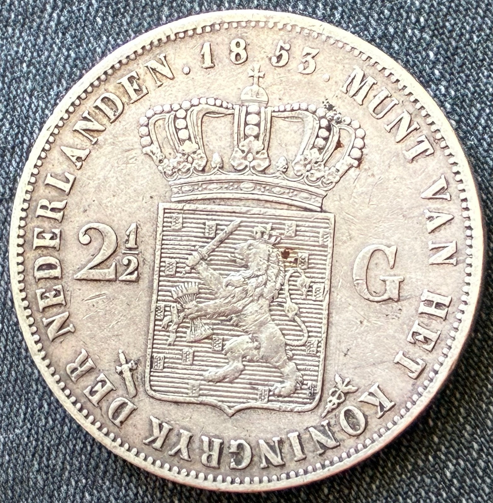 Rijksdaalder Willem III 1853/52 overslag, VF, Postzegels en Munten, Munten | Nederland, Ophalen of Verzenden, Koning Willem III