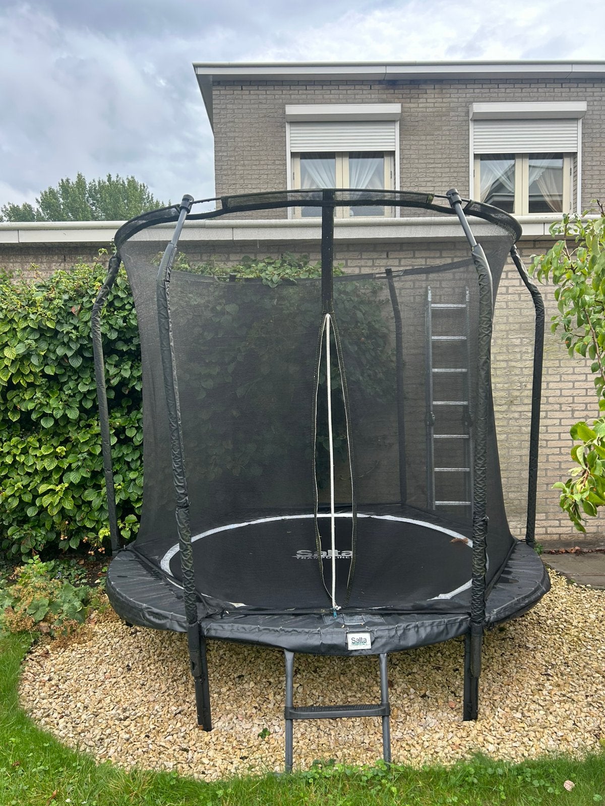 Trampoline, Ophalen, Gebruikt