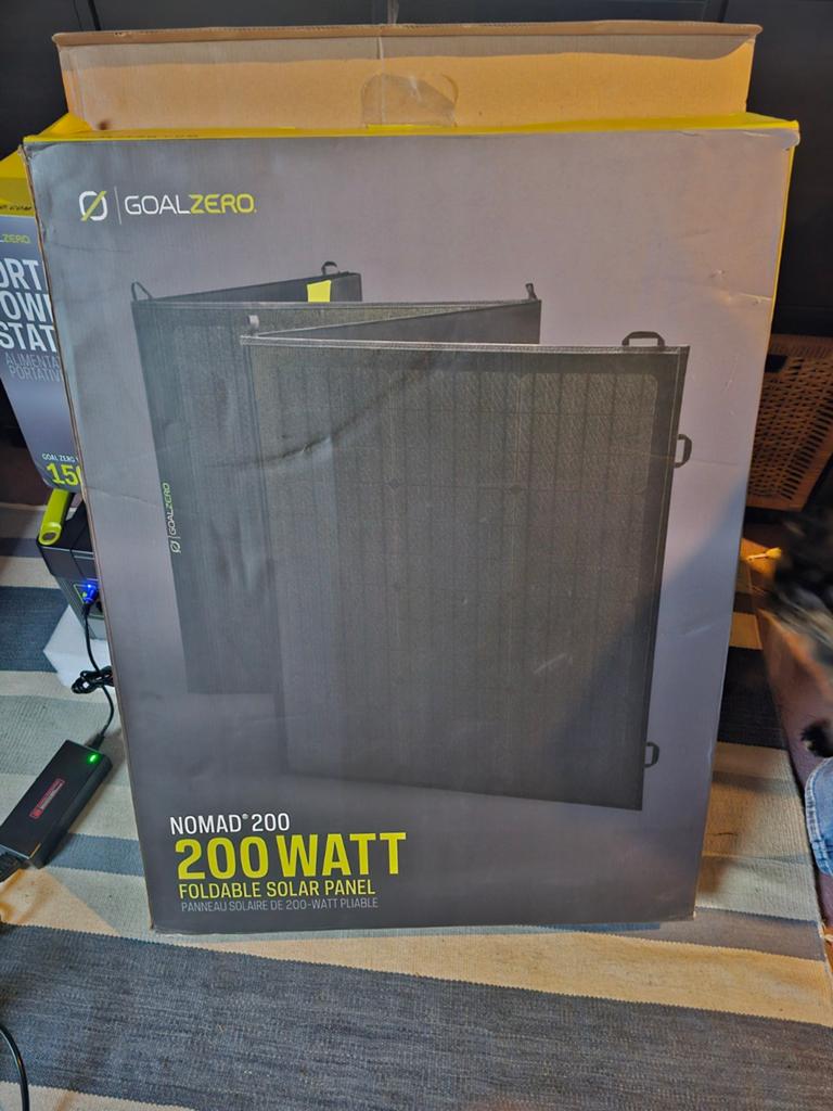Goal Zero Nomad 200 Opvouwbaar Zonnepaneel - Nieuw in doos, Doe-het-zelf en Verbouw, Zonnepanelen en Toebehoren, Ophalen of Verzenden