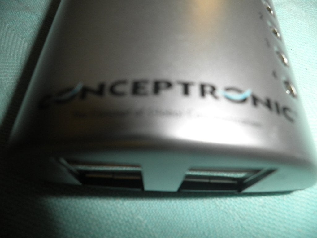 Usb hub met 4 poorten, Ophalen of Verzenden, Zo goed als nieuw, USB-hub
