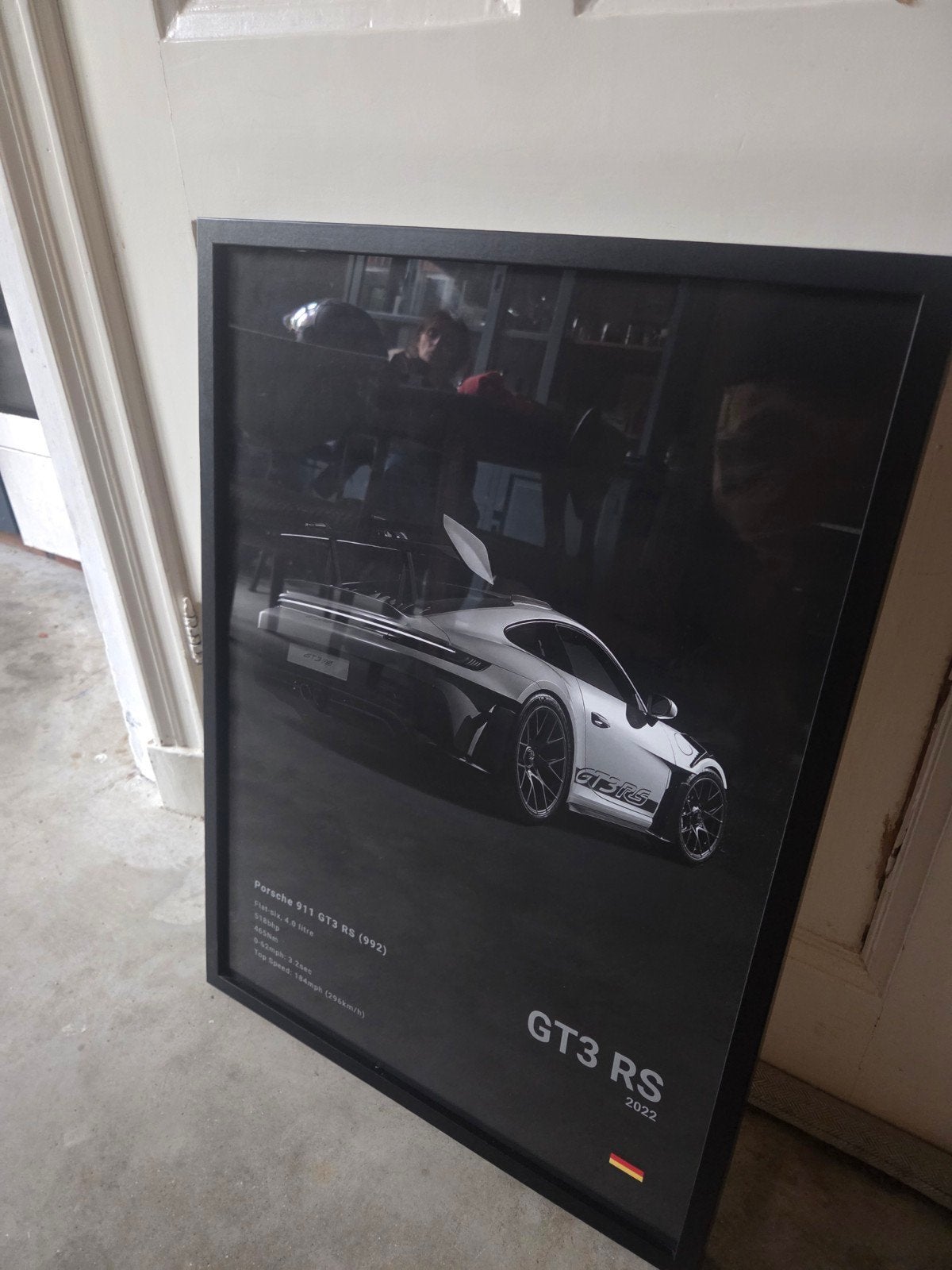 Porsche 911 GT3 RS (992) 2022 Poster, 50 – 75, Ophalen of Verzenden, Zo goed als nieuw, Foto of Poster