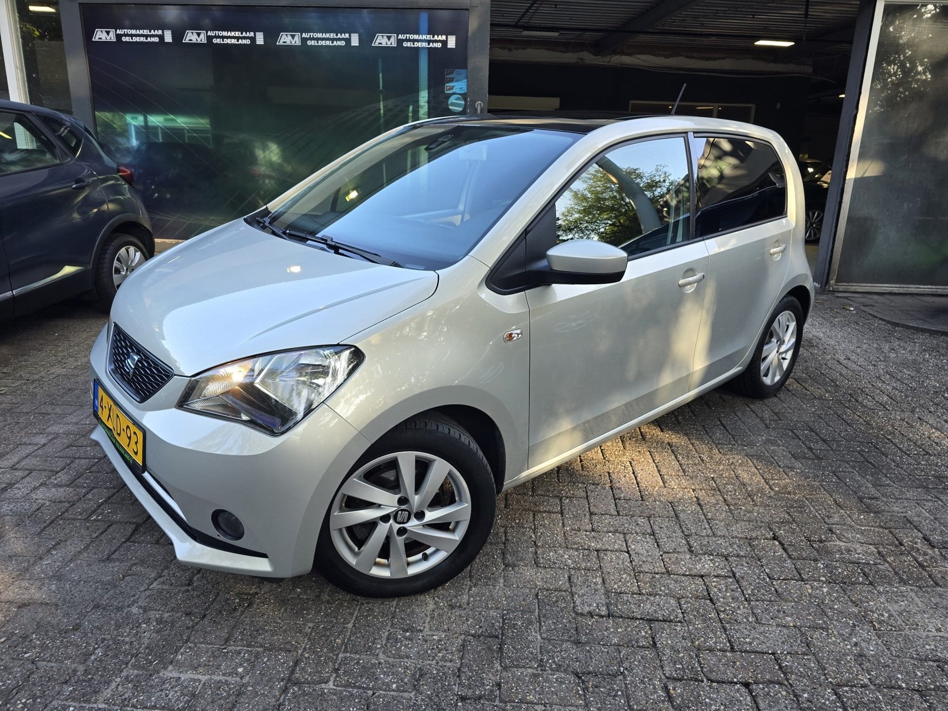 Seat Mii 1.0 Sport Dynamic | 1E EIGENAAR | 3/6 OF 12MND GARA, Voorwielaandrijving, Euro 5, Stof, Gebruikt