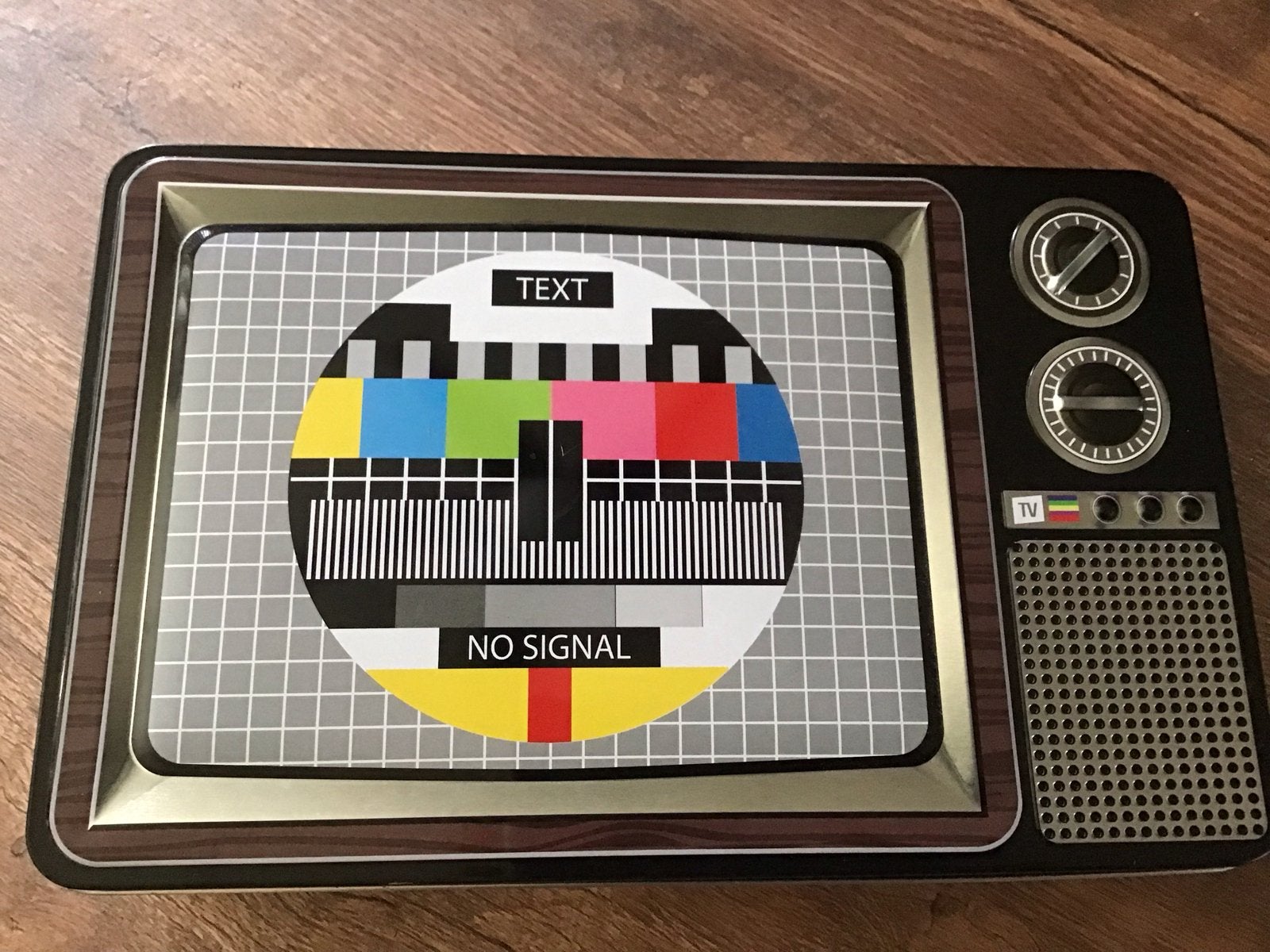Blikken doos in de vorm van een retro TV, Ophalen of Verzenden, Zo goed als nieuw, Overige, Overige merken