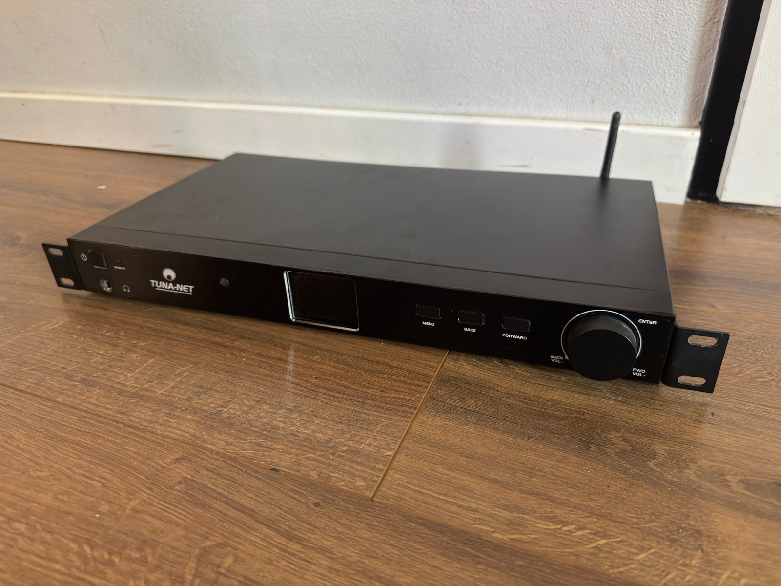 Tuna-Net Internet Radio 19”, Ophalen of Verzenden, Zo goed als nieuw, Radio