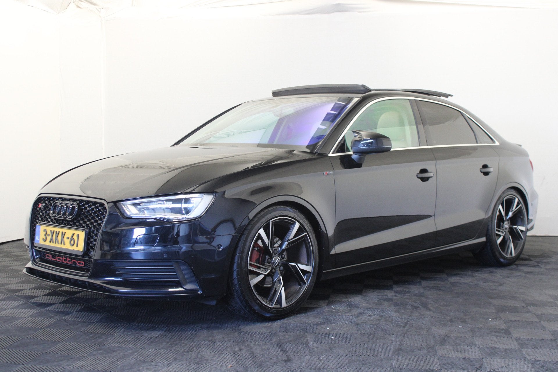 Audi A3 Limousine 1.4 TFSI CoD Ambiente Pro Line Plus |Pano|, Stof, Gebruikt, 4 cilinders, 150 pk