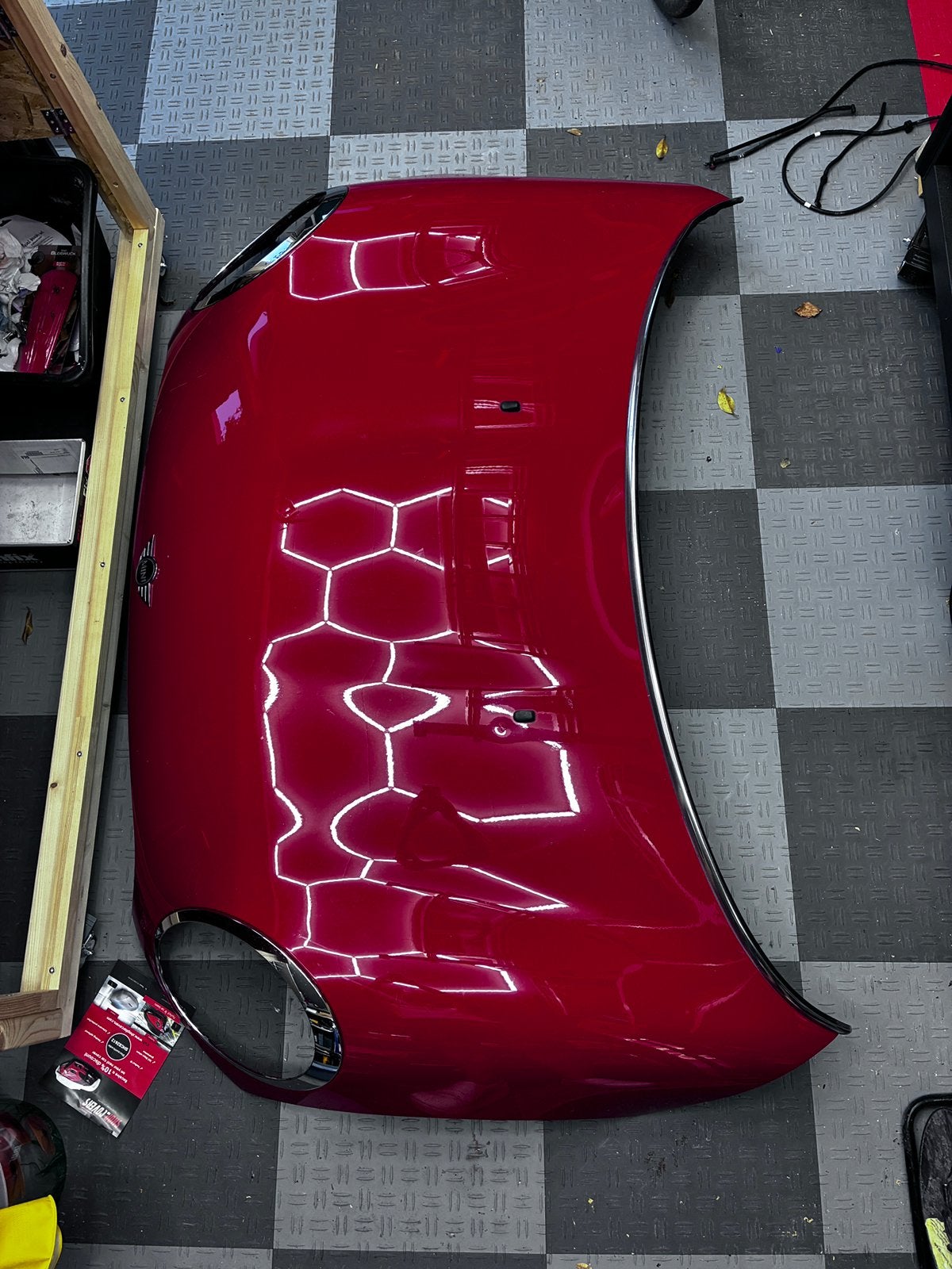 Motorkap Mini R56 (niet Cooper/Cooper S) - Rood, Ophalen, Gebruikt, Voor, Mini