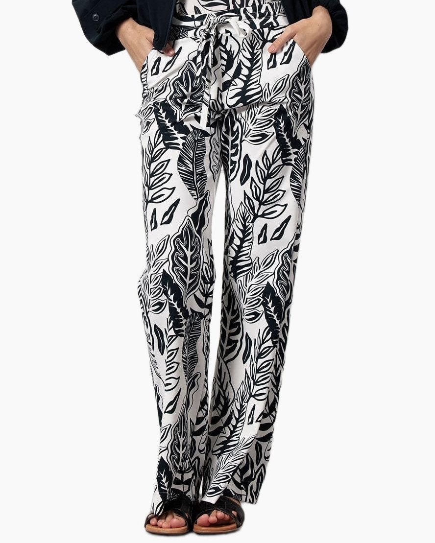 Studio Anneloes Abigal flower broek zomer travelstof mt L, Kleding | Dames, Broeken en Pantalons, Ophalen of Verzenden, Zo goed als nieuw