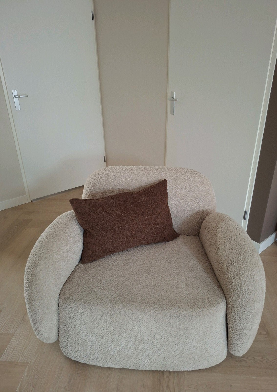 Prachtige Bouclé Fauteuil - Beige, Ophalen, Modern, Bouclé, 75 tot 100 cm, Zo goed als nieuw