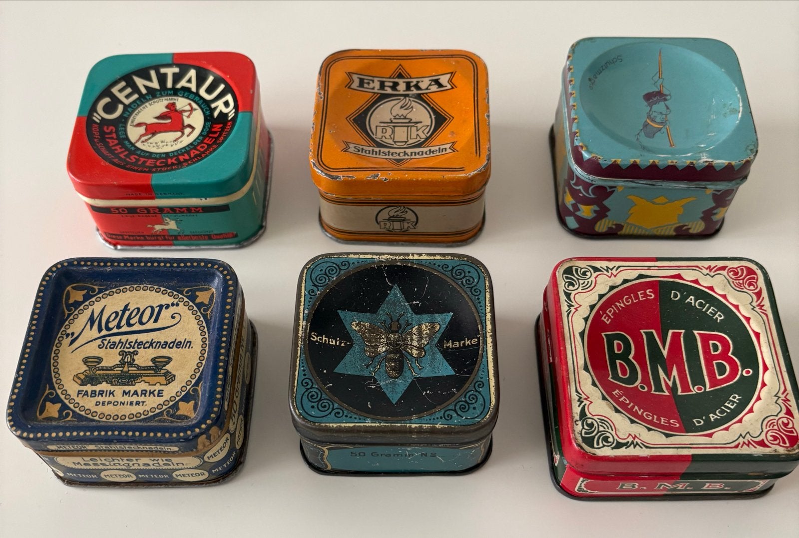 Vintage blikken doosjes - Spelden en naalden - Diverse merke, Ophalen of Verzenden, Gebruikt, Overige, Overige merken