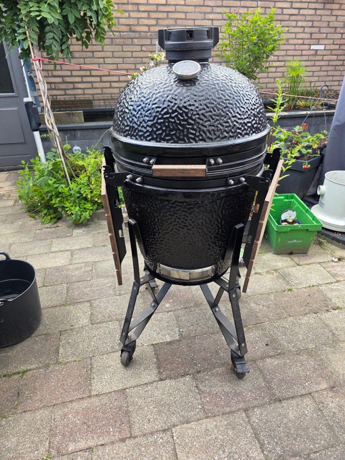 The Bastard Kamado large, Ophalen, Zo goed als nieuw, The Bastard