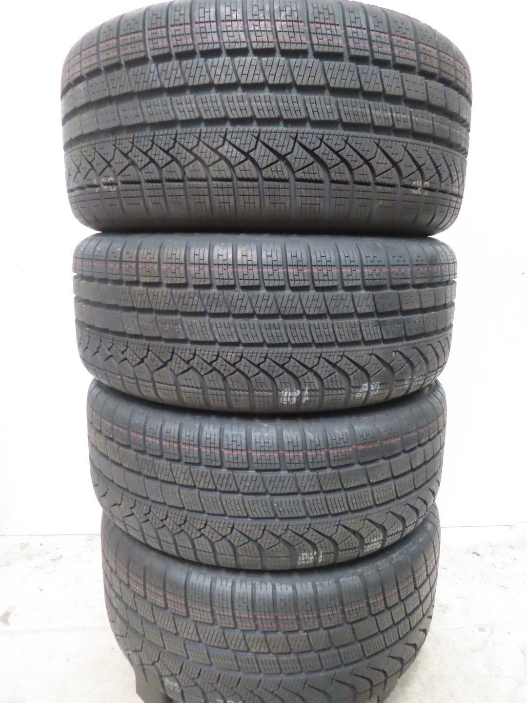 Mercedes E klasse W214 AMG 19 inch velgen winterbanden nieuw, 19 inch, -, -, Banden en Velgen