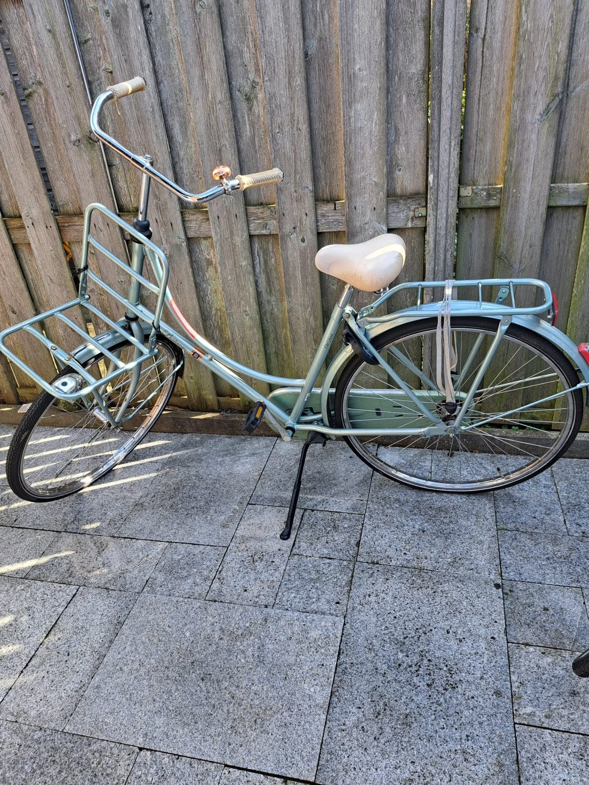 Damesfiets batavius, Ophalen, Zo goed als nieuw