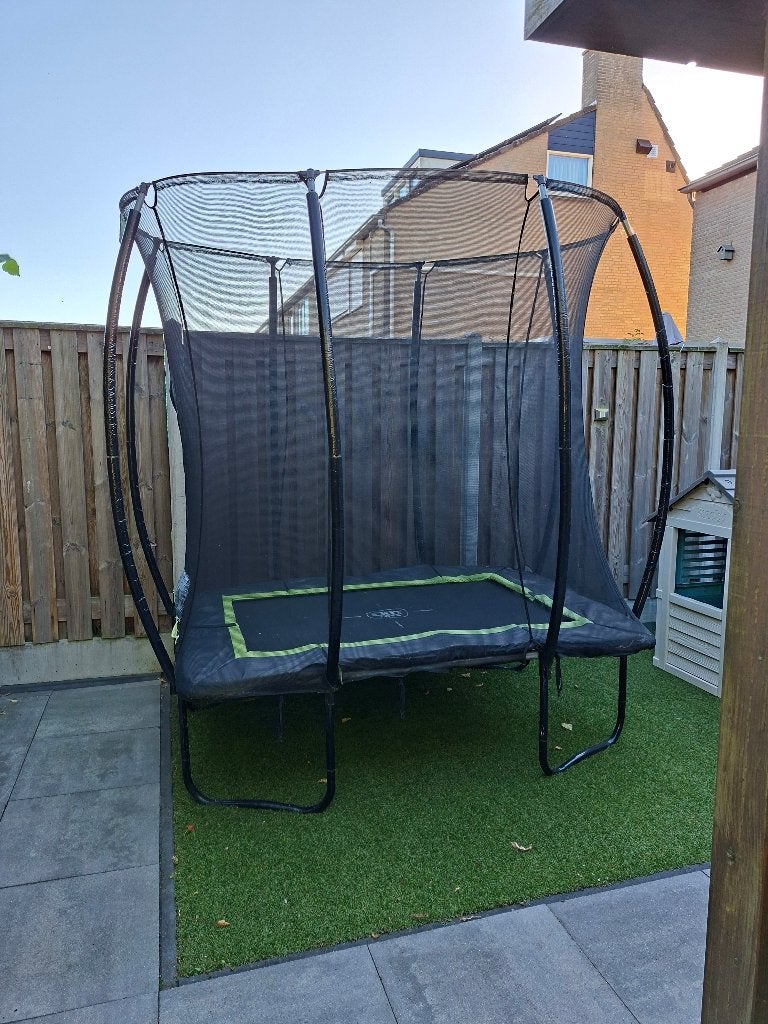 EXIT Silhouette trampoline van 153x214cm, Ophalen, Gebruikt