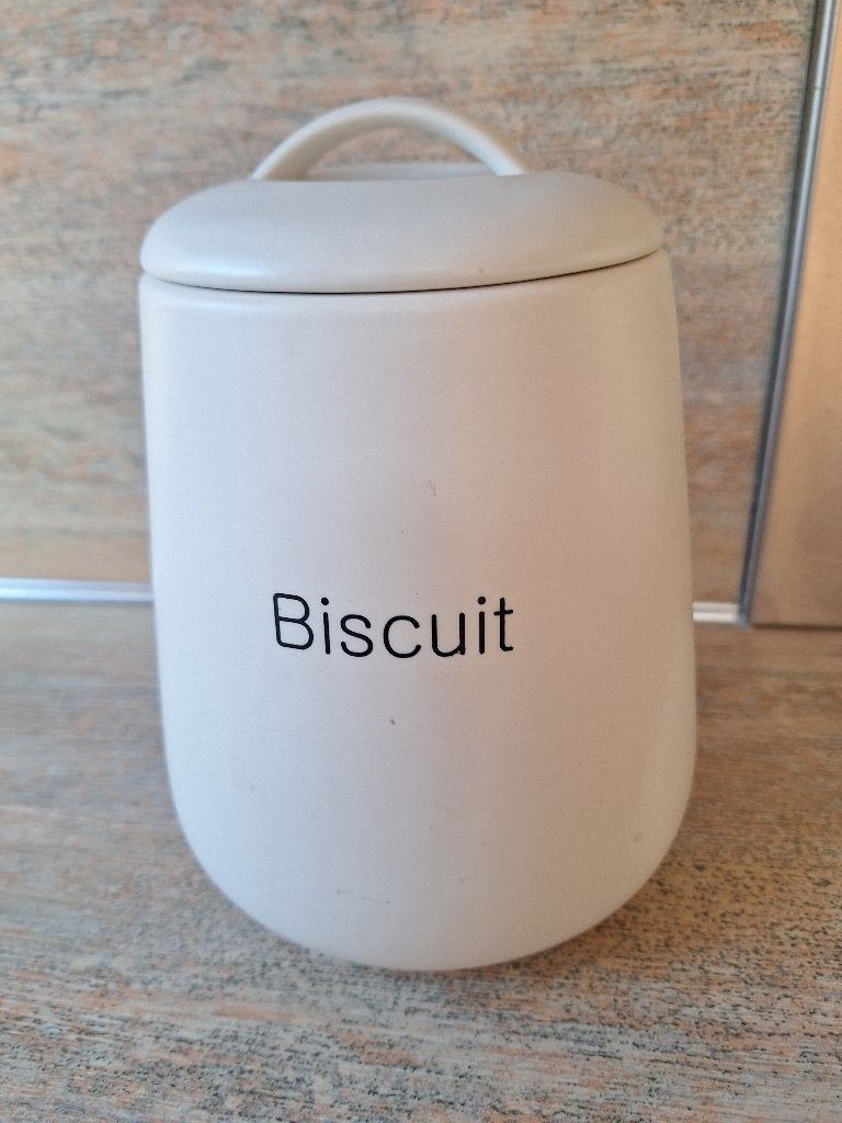 Crème biscuit/koekjes trommel - 20 cm hoog, Huis en Inrichting, Zo goed als nieuw, Voorraadpot, Steen/keramiek, Ophalen