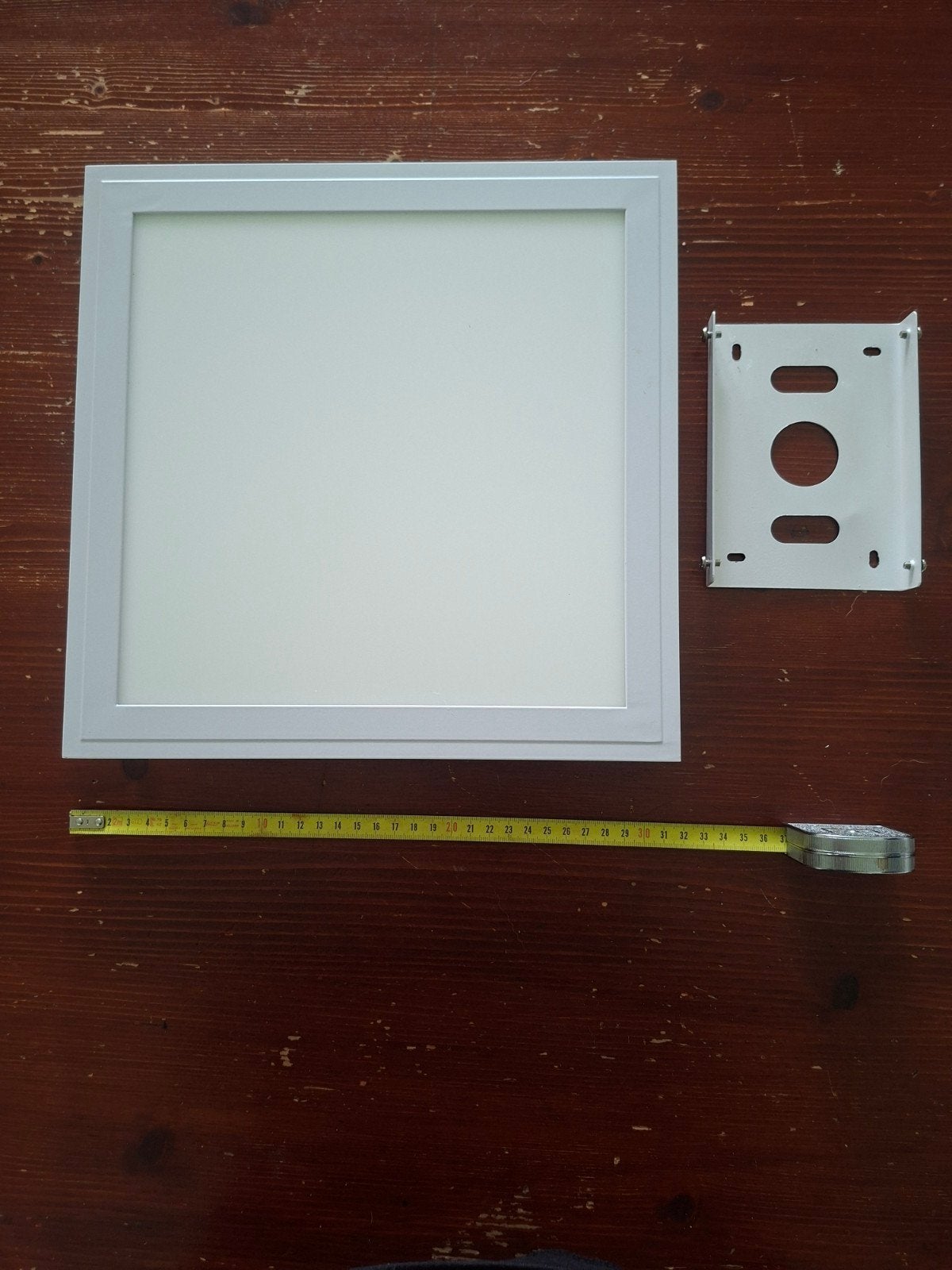 Brilloner RGB plafondpaneel 30x30cm, Metaal, Wit, Gebruikt, Dimbaar