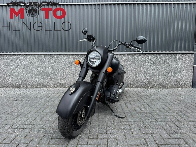 Indian CHIEF DARK HORSE (bj 2016), Motoren, Motoren | Overige merken, Curieweg 6a
2408 BZ  ALPHEN AAN DE RIJN, NL, Chopper, Bedrijf