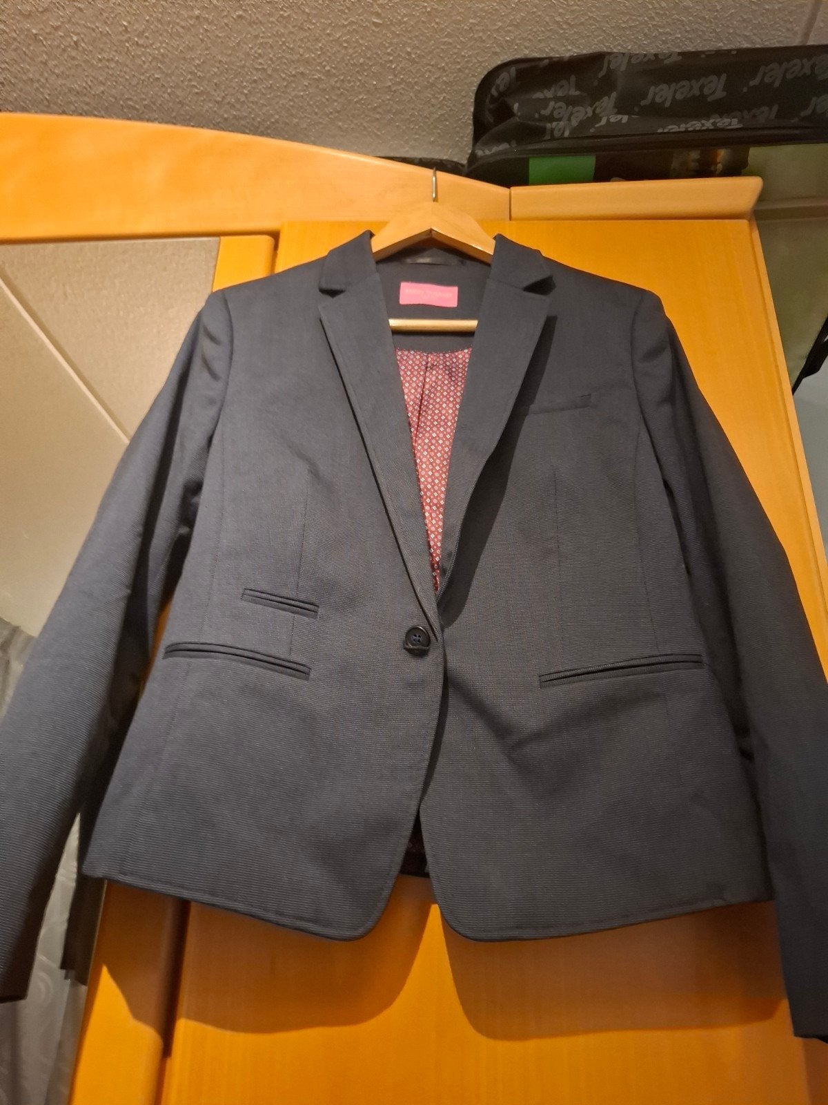 Brook Taverner Dames Kostuum - Jasje en Rok en witte blouse, Maat 38/40 (M), Kostuum of Pak, Ophalen of Verzenden, Zo goed als nieuw