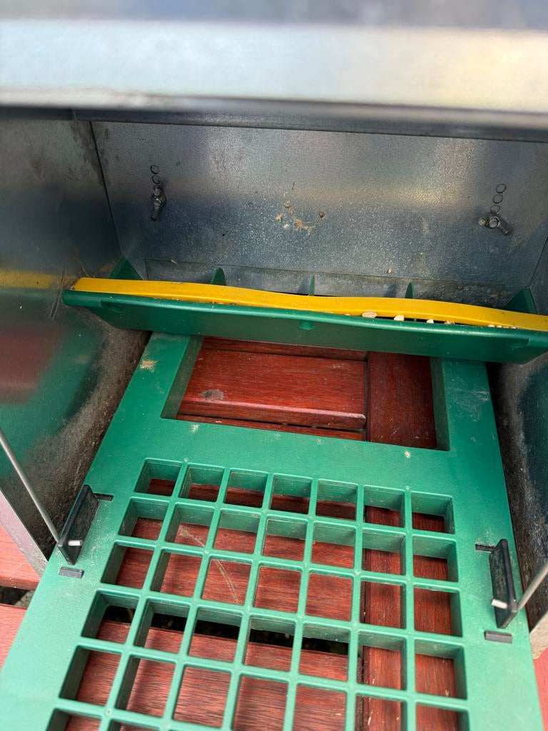 Mooie automatische voederbakken voor kippen, Dieren en Toebehoren, Ophalen, Zo goed als nieuw, Drinken en Voederen