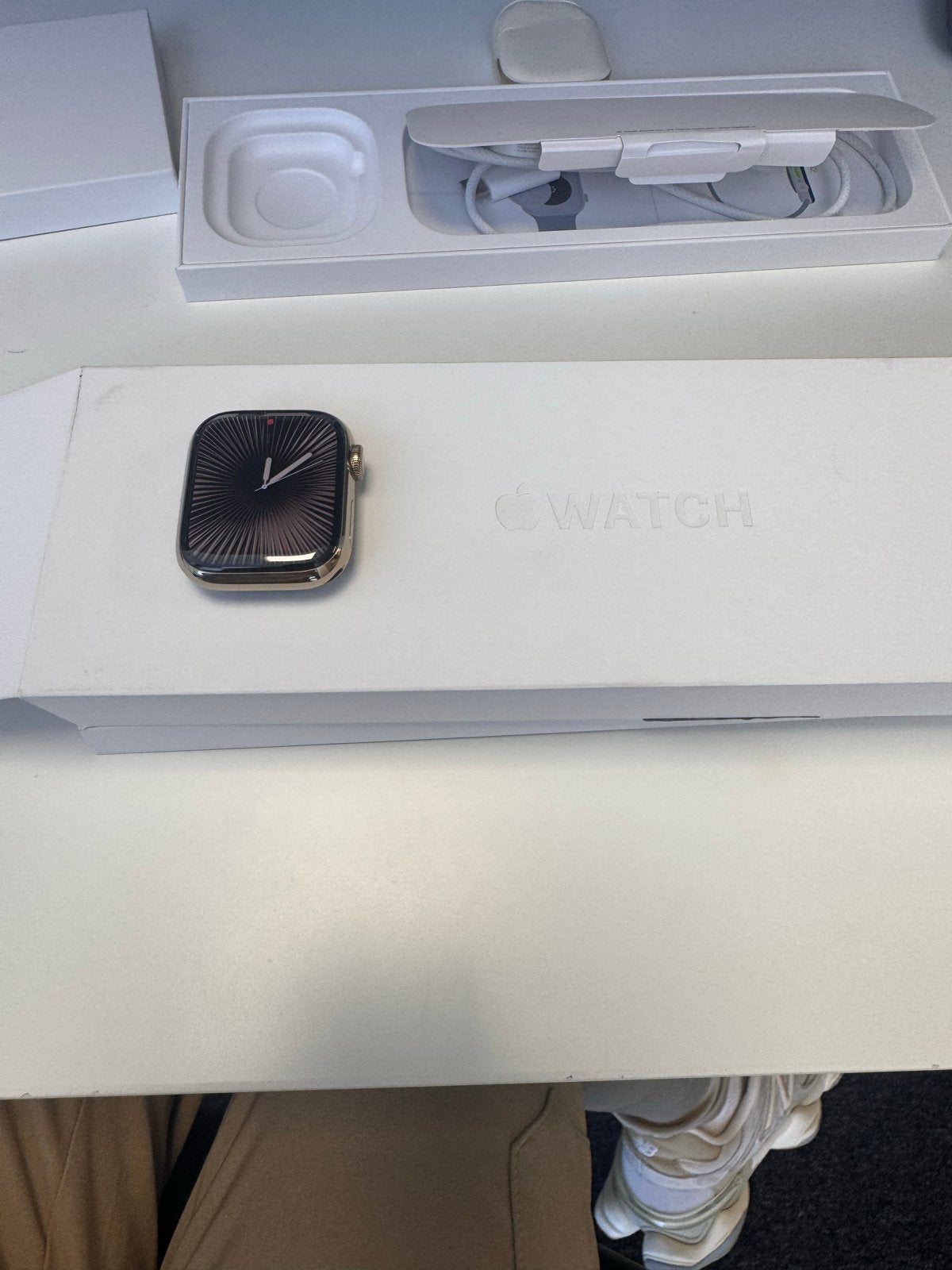 Apple Watch RVS Gold Cellular. 98% batterijconditie