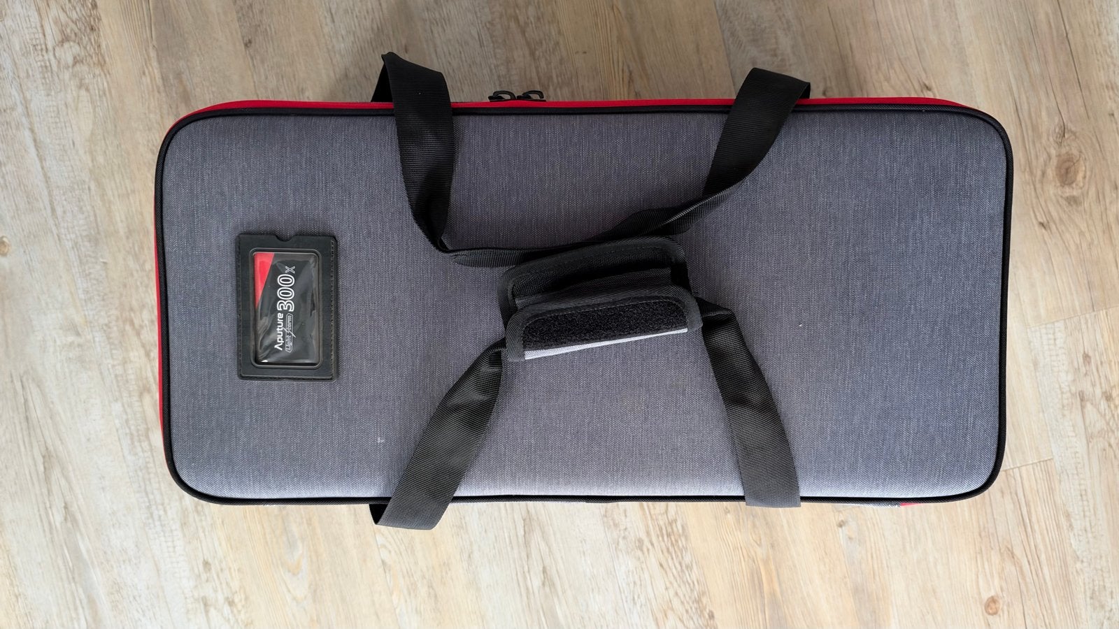 Aputure Light Storm 300x LED Videolamp in draagtas, Ophalen of Verzenden, Zo goed als nieuw, Video