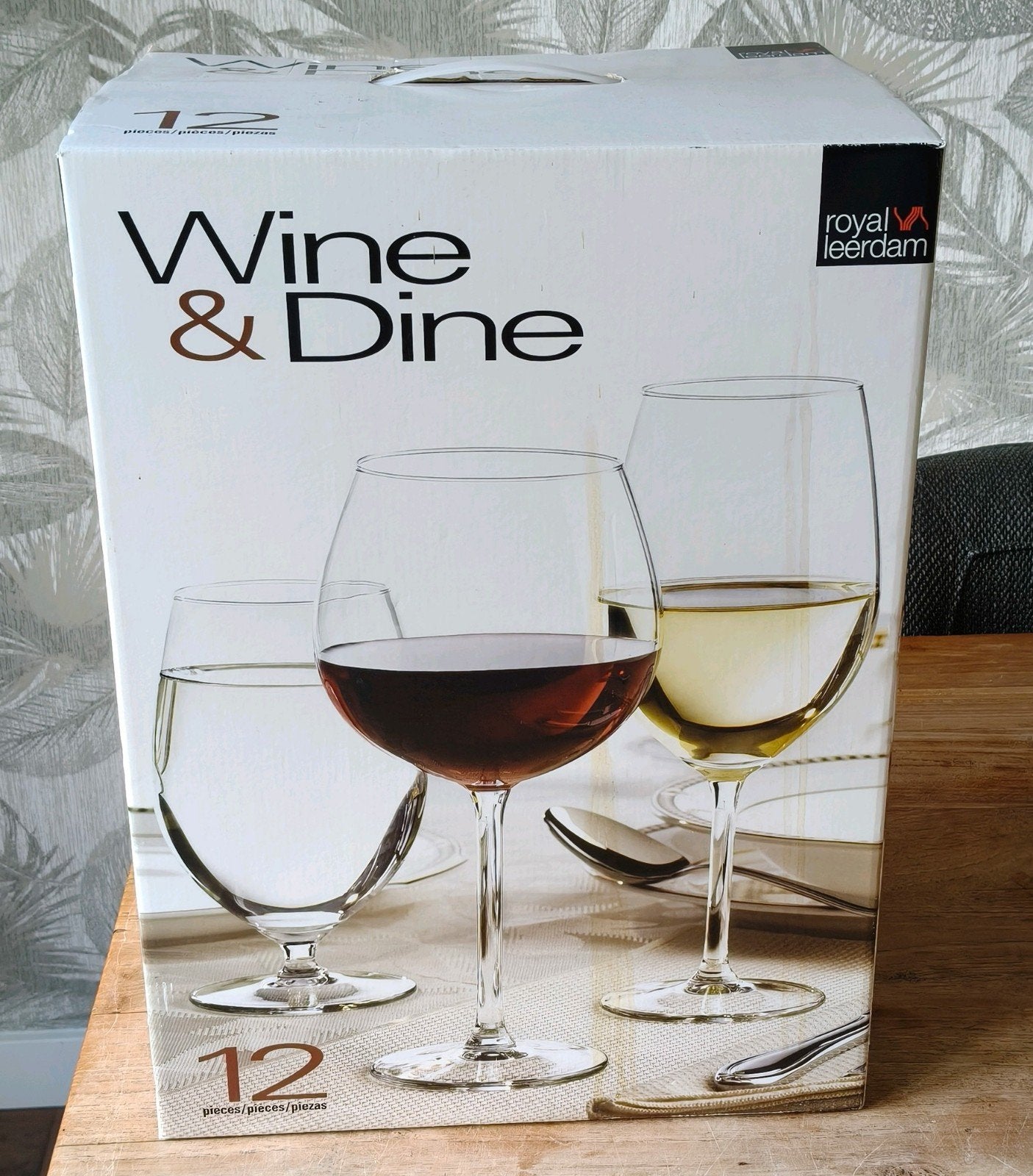 12 Kristallen wijnglazen Royal Leerdam, Huis en Inrichting, Ophalen, Glas of Glazen, Overige stijlen, Glas