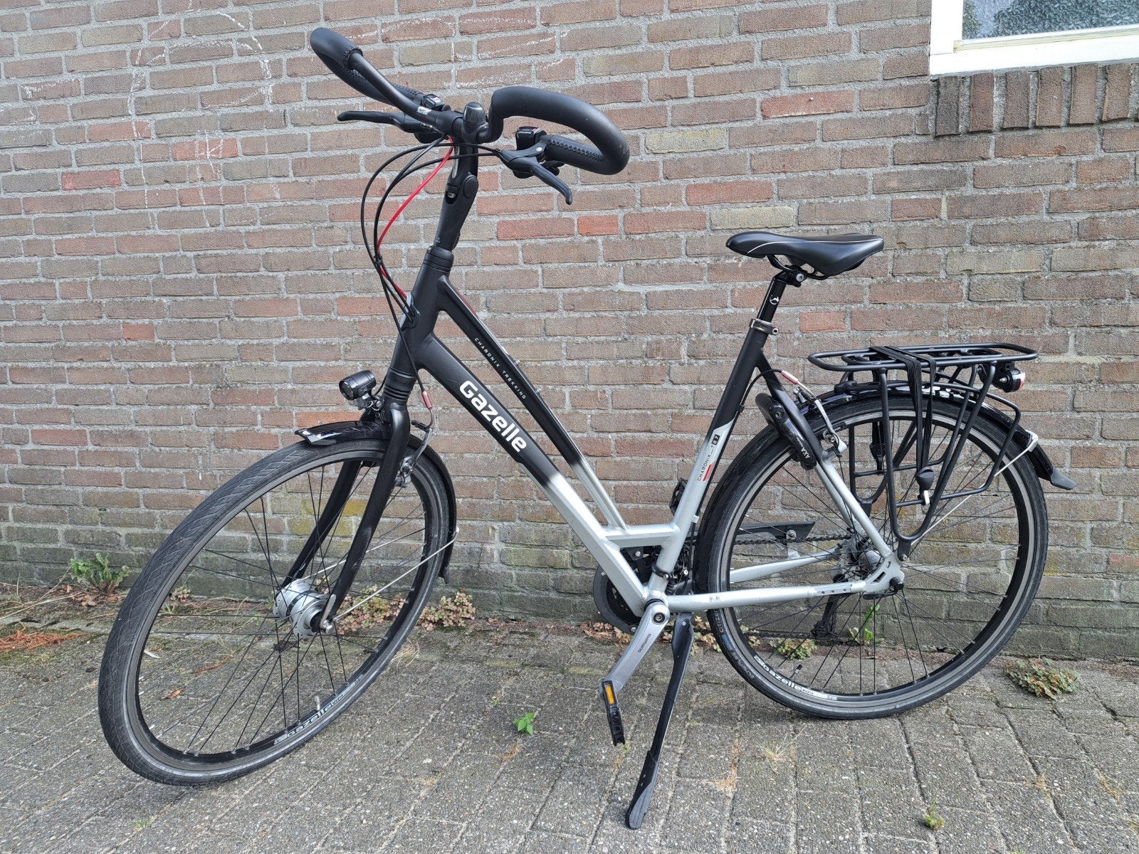 Gazelle Chamonix T27 D57 Trekkingfiets - Shimano Deore, Ophalen, 28 inch, Velgrem, Meer dan 20 versnellingen