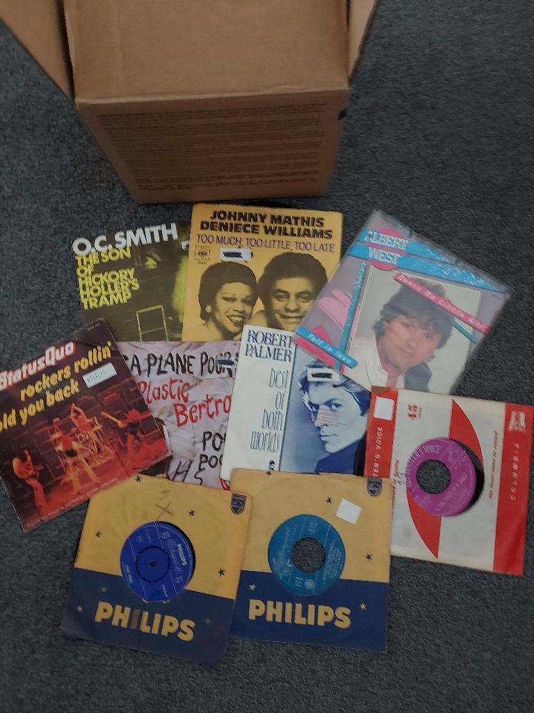 doosje met 45 sixtees en seventies singles, Cd's en Dvd's, Vinyl Singles, Gebruikt, Verzenden, Overige genres, 7 inch
