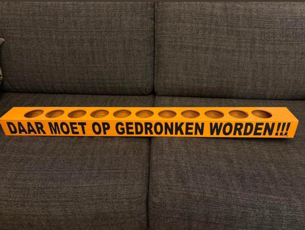 Gezocht meter bier houder, Ophalen of Verzenden, Zo goed als nieuw, Feestartikel