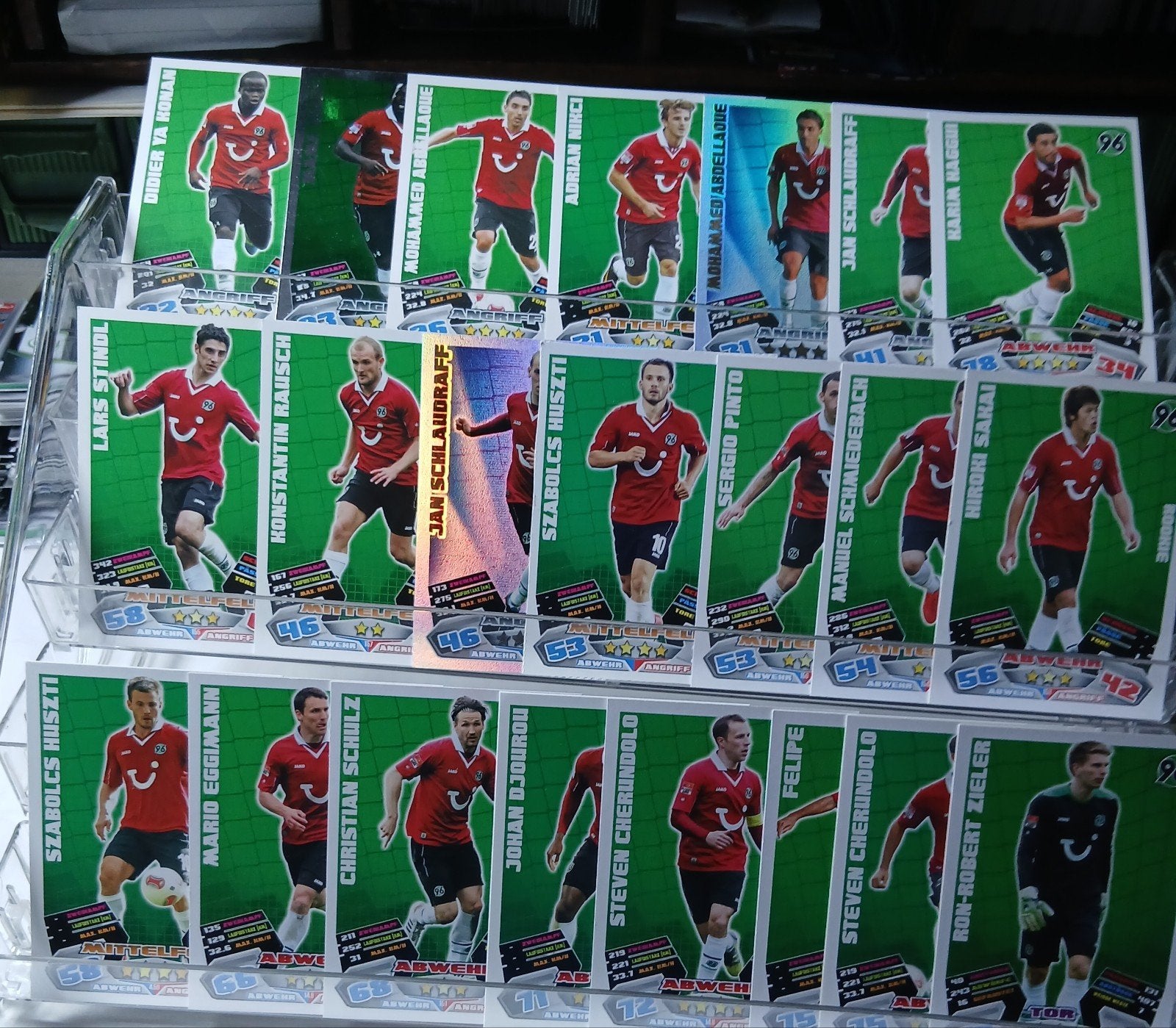 Voetbalplaatjes Hannover 96 - Diverse Spelers, Ophalen of Verzenden