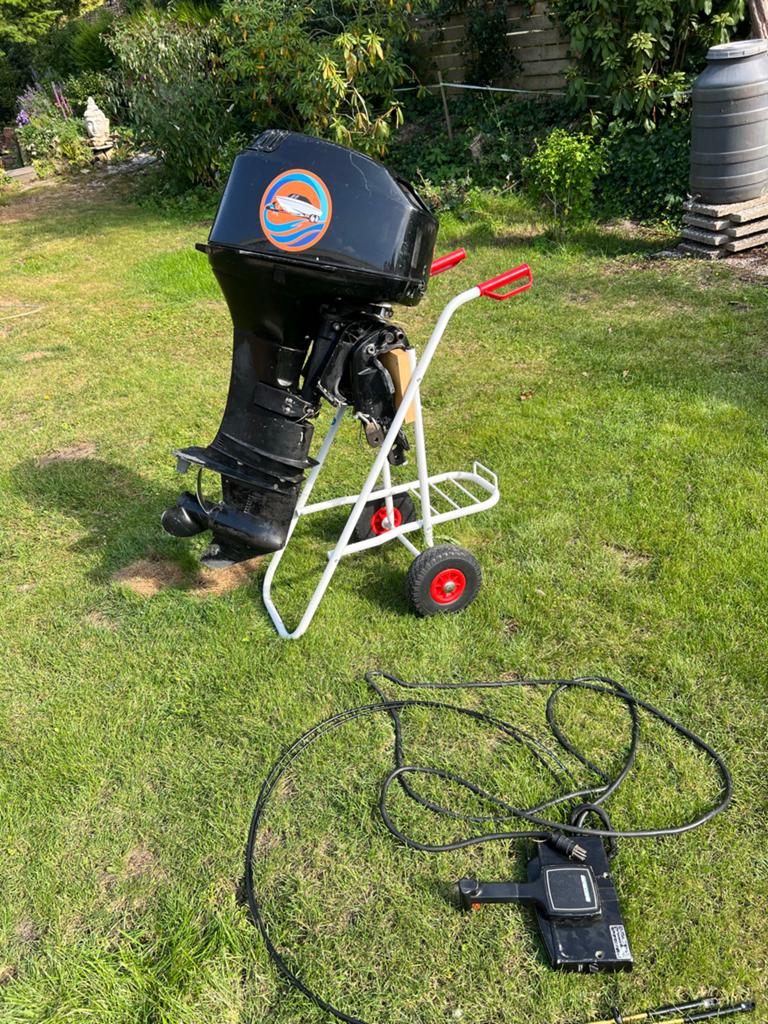 Sea Pro/Mercury Buitenboordmotor 40 PK met afstandsbedien, Watersport en Boten, Ophalen, Gebruikt, Met afstandsbediening, 30 pk of meer