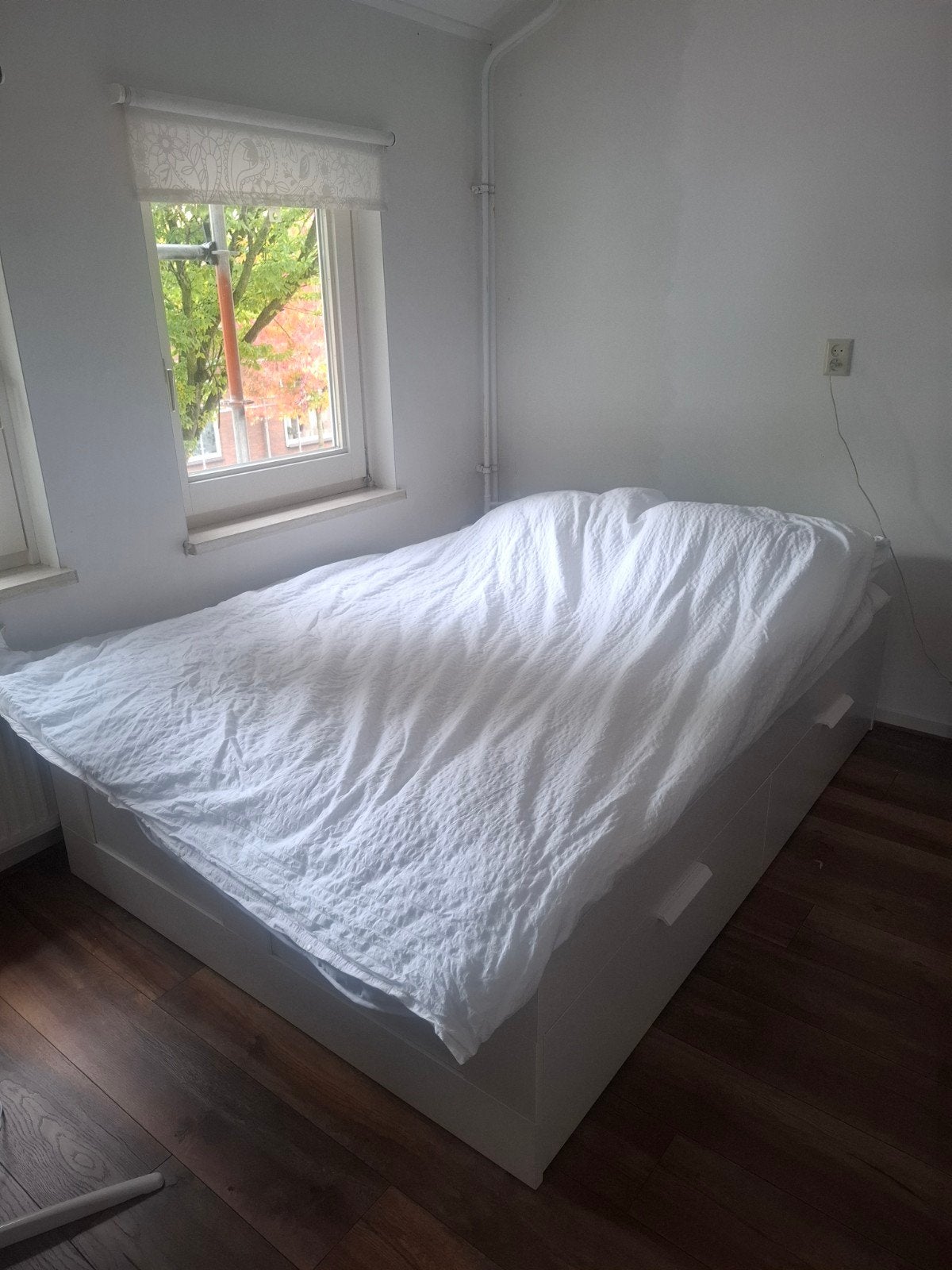 Ikea BRIMNES bed 140x200 met lattenbodem en 4 lades, Ophalen, Wit, 140 cm, Zo goed als nieuw