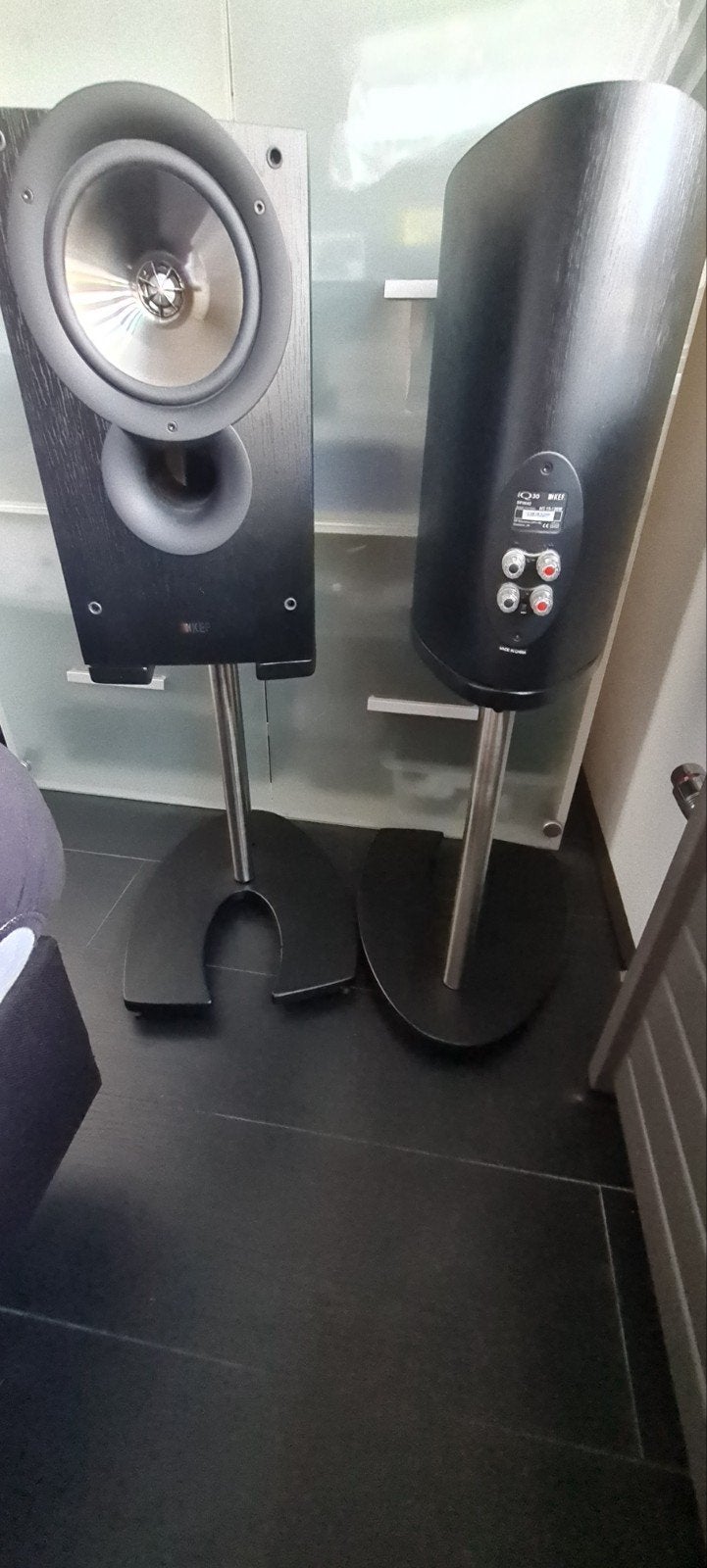KEF iQ30 Vloerstaande Luidsprekers - Zwart (Paar), Audio, Tv en Foto, Luidsprekers, Ophalen, Vloerstaande luidspreker, Zo goed als nieuw
