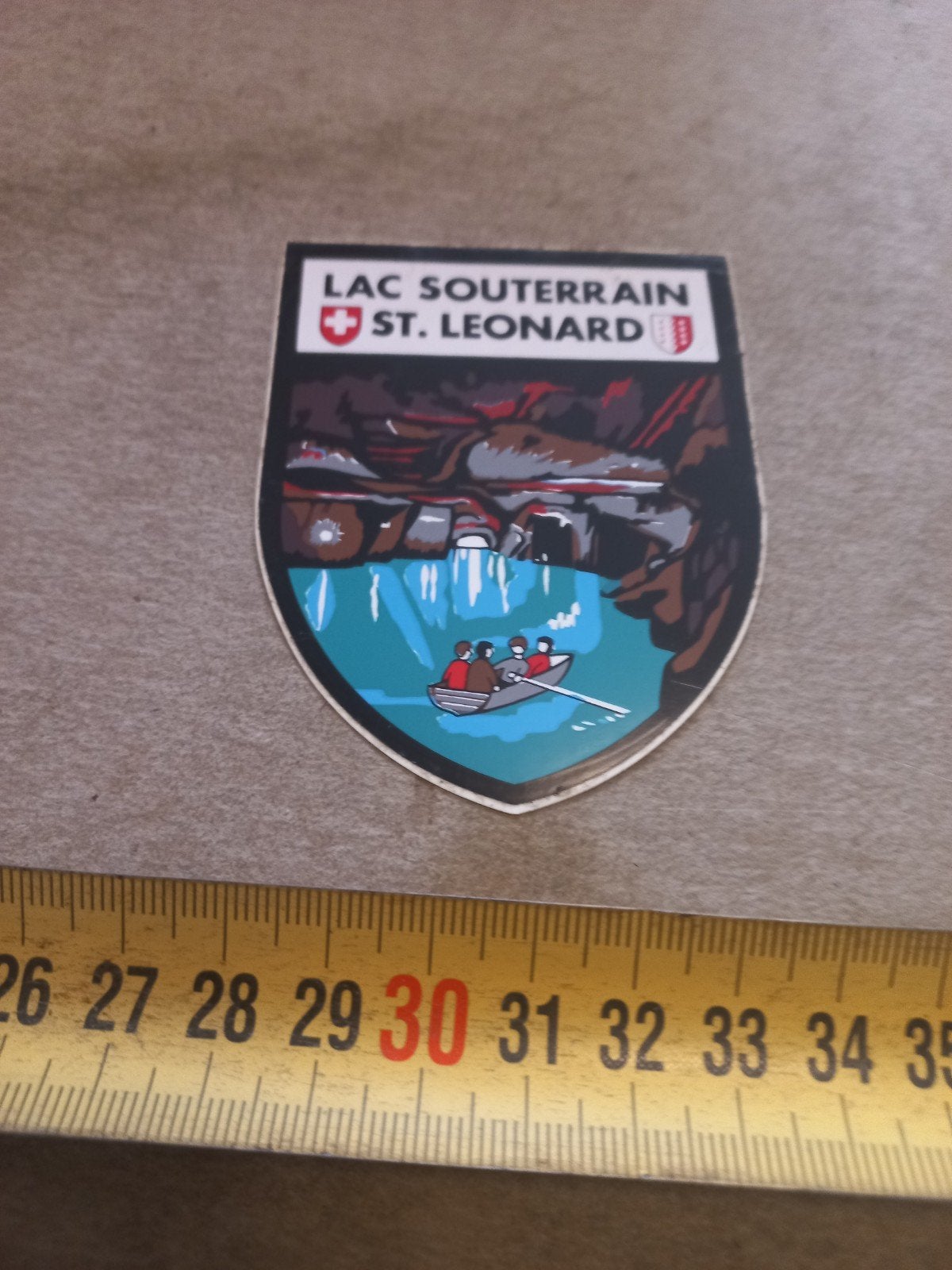 Vintage sticker Lac Souterrain St. Leonard Zwitserland, Ophalen of Verzenden