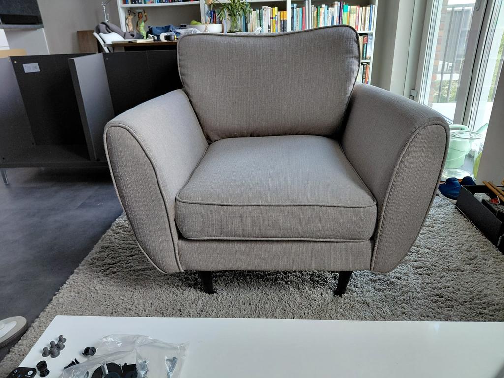 Mooie luxe stoel van Naduvi, Huis en Inrichting, Banken | Sofa's en Chaises Longues, Ophalen, Gebruikt, Eenpersoons, 75 tot 100 cm