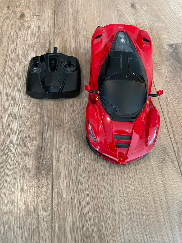 Rode Ferrari LaFerrari RC Auto met Afstandsbediening, Elektro, Gebruikt, Ophalen of Verzenden, Auto onroad