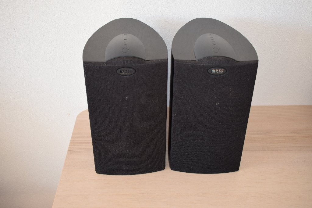 KEF iQ10, Stereo speakers, Ophalen of Verzenden, Zo goed als nieuw, 60 tot 120 watt