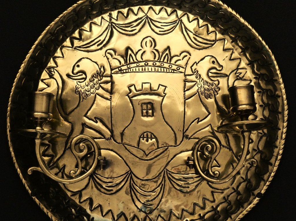 Wandkandelaar kandelaar 2 kaarsenhouders leeuw kroon toren, Ophalen of Verzenden, Koper of Brons