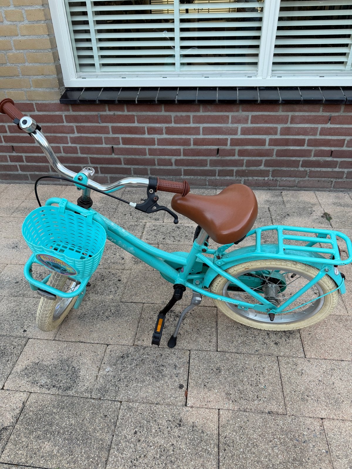 Leuke Cooper kinderfiets 16 inch met mandje, Ophalen, Terugtraprem, Zijwieltjes, 16 tot 20 inch