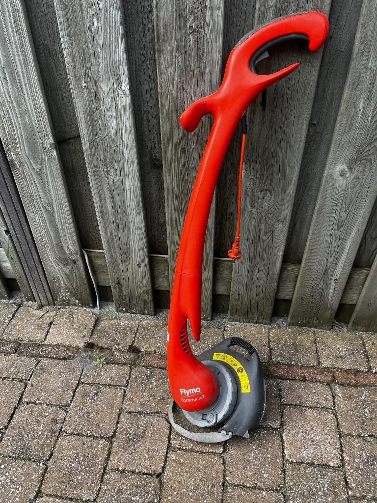Husqvarna Flymo grastrimmer, Tuin en Terras, Grastrimmers, Gebruikt, Ophalen of Verzenden, 10 tot 30 cm, Elektrisch