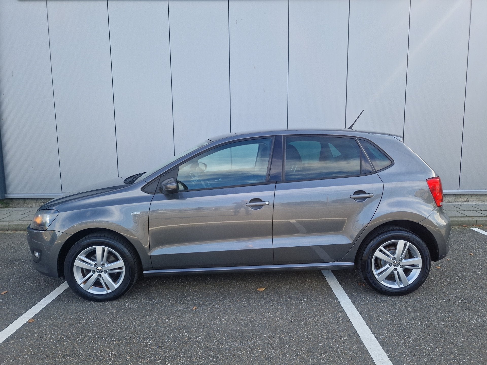 Volkswagen Polo 1.2 Easyline , Climatronic , Cruise, Topstaa, Voorwielaandrijving, Euro 5, 967 kg, 60 pk