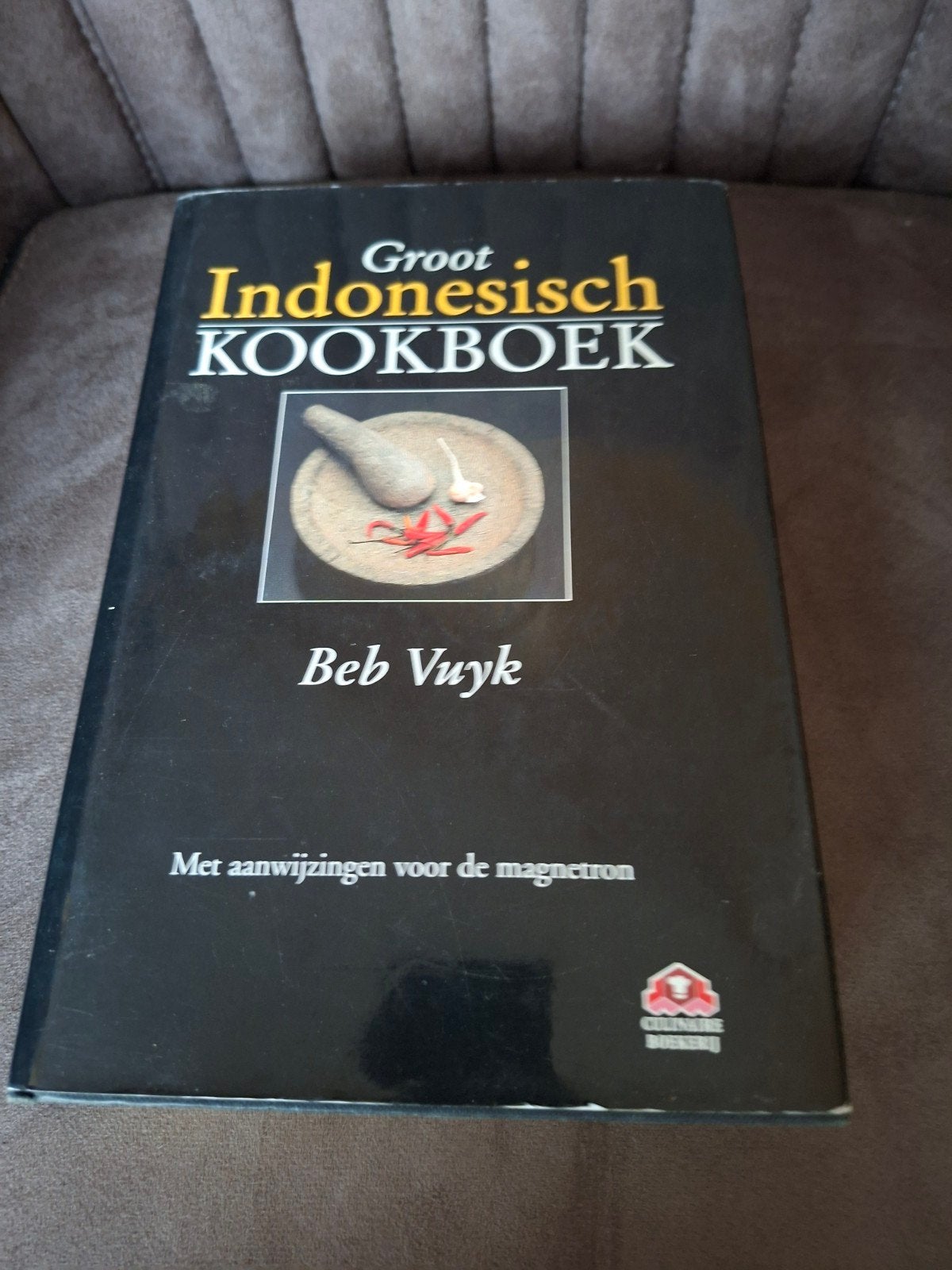 Groot Indonesisch Kookboek - Beb Vuyk, Gelezen, Azië en Oosters, Ophalen of Verzenden, Overige typen